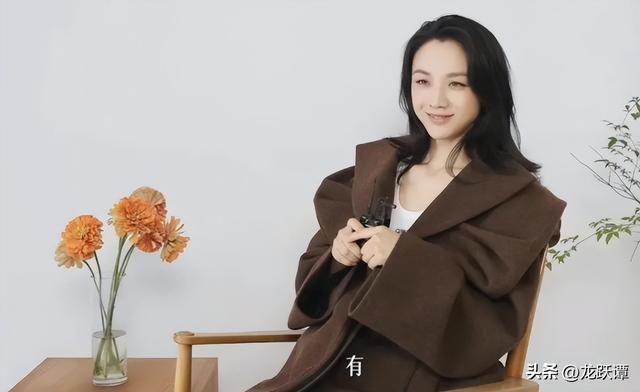 搭檔梁朝偉爆紅！43歲女星成名被消失「奠定影后地位」　「移居韓國當農婦」種田養雞好愜意