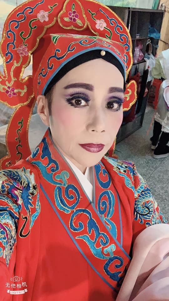曾比江蕙紅！秀場歌后「沉迷大家樂、六合彩」賠千萬害傾家蕩產　分手男友產女「自願當單親媽」近況曝