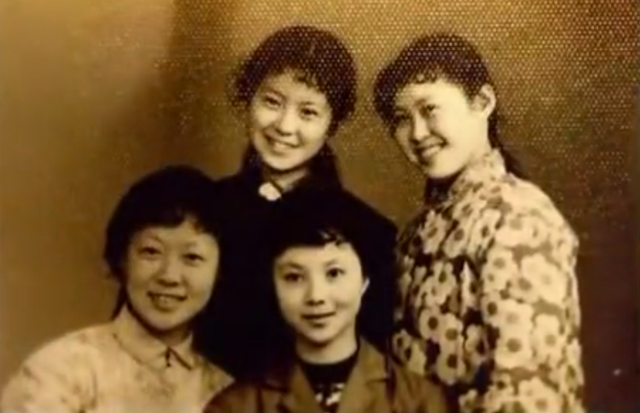 當紅女演員成通緝犯！她遭陷害「被離婚淨身出戶」一無所有　前夫猝逝「她現身扶靈」一番話惹心疼
