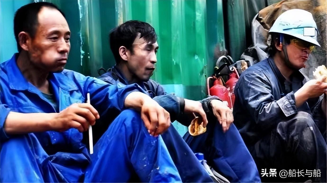 獨子買房錢不夠！我想著「拿出225萬積蓄」幫他補足餘款　卻無意聽到「兒媳講電話」我轉身帶錢離開