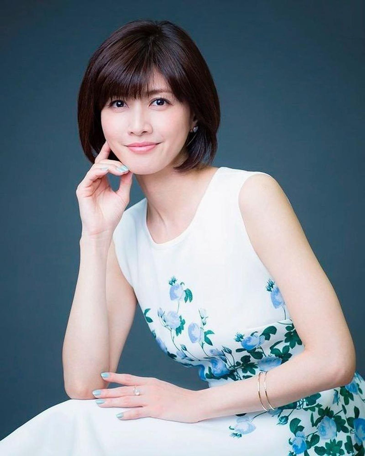 曾是全國的夢中情人！絕美女星「為愛引退卻被家暴」　49歲「氣質美貌正翻」現任男友身分驚人