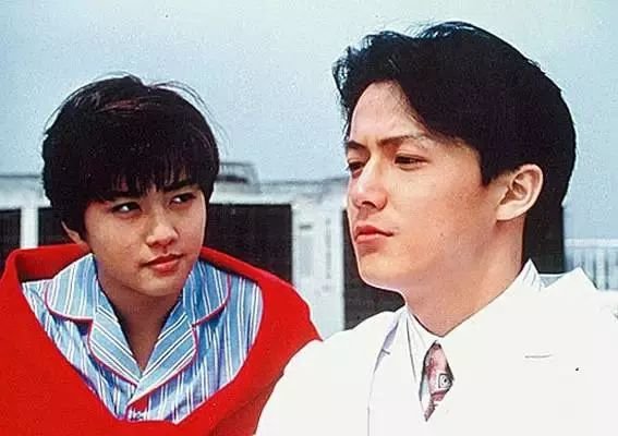 曾是全國的夢中情人！絕美女星「為愛引退卻被家暴」　49歲「氣質美貌正翻」現任男友身分驚人