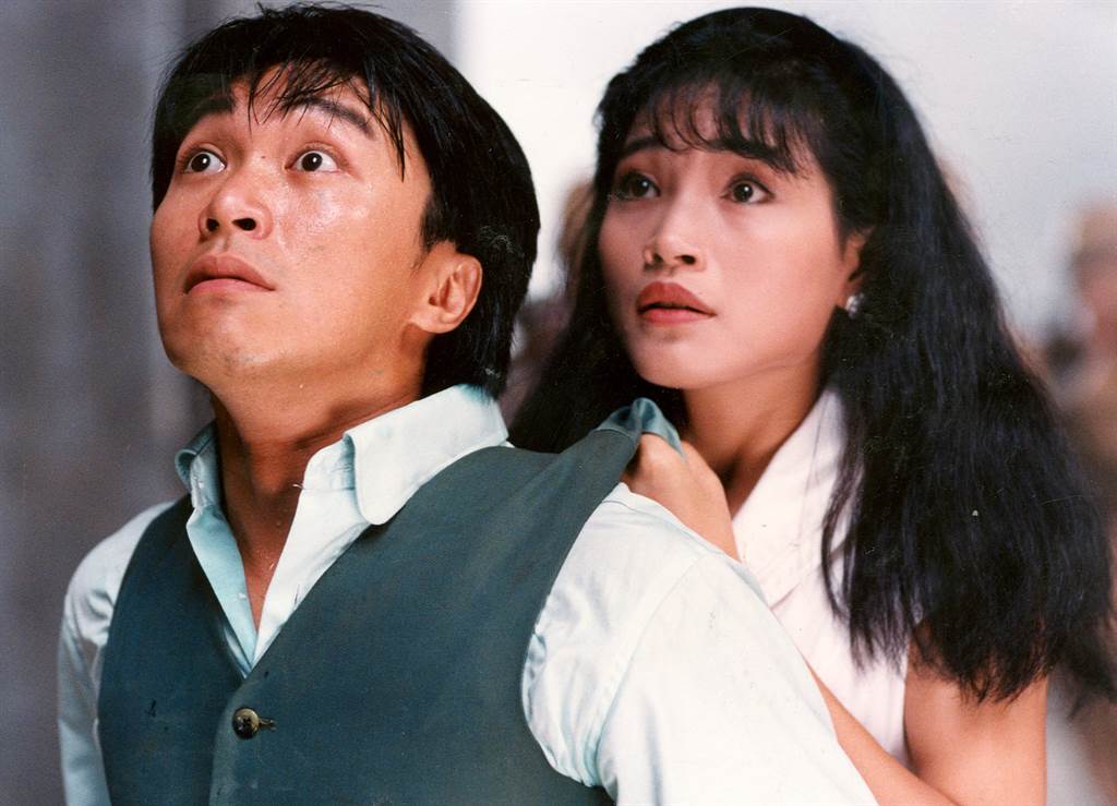 為父母終生不嫁！玉女歌手「歡慶56歲生日」單身至今　突驚喜爆「已當媽兒孫滿堂」現況曝