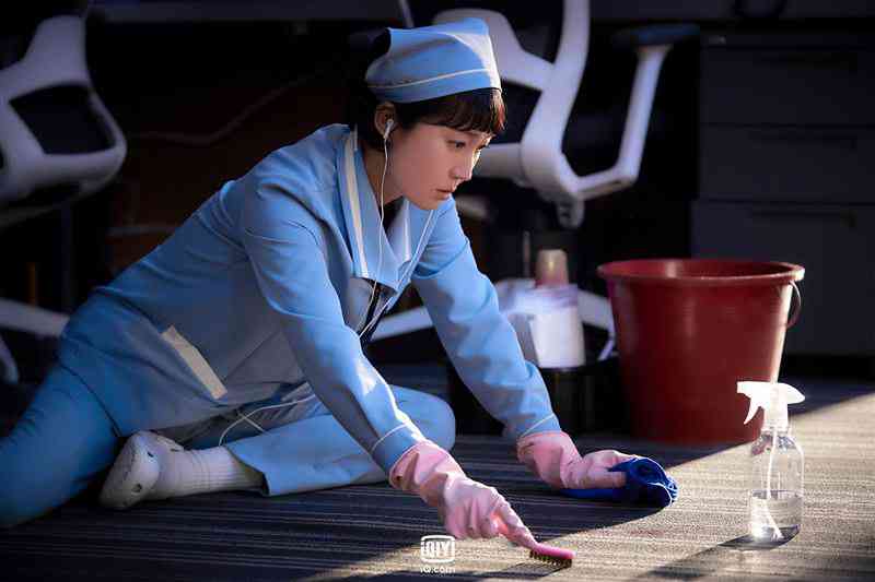 搶救9天還是走了！佛心老闆見員工「2兒上不了學」心生不忍　霸氣「發薪給遺孀」承諾：供到大學畢業