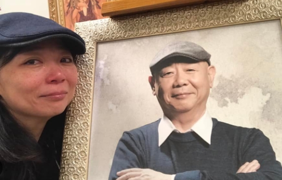 為千萬遺產撕破臉！71歲影帝離世「長女槓上小33歲後母」　兩人失控「靈堂前大打出手」導火線曝光