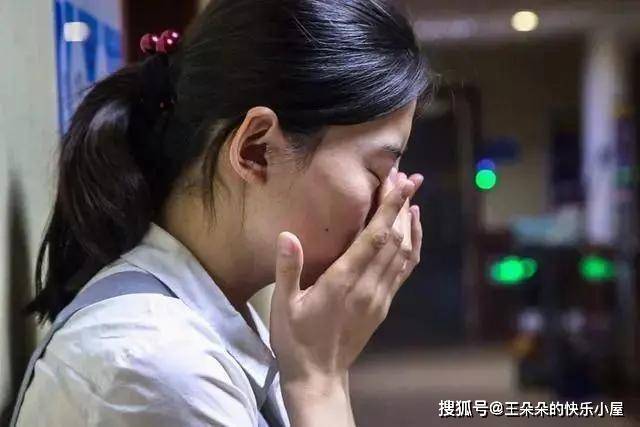 丈夫意外離世！我凌晨聞到「廚房裡的熟悉香味」　推門「看到他的背影」我紅了眼眶 