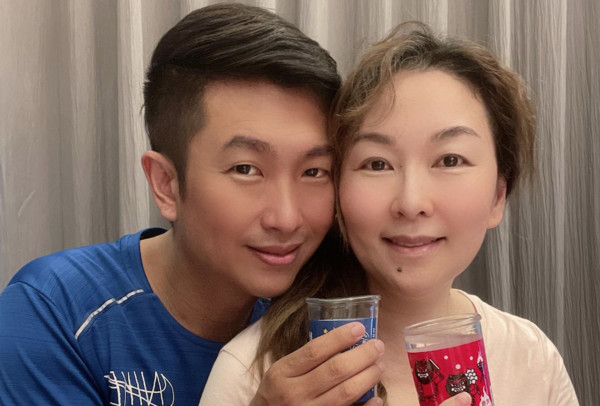 才說停經不生了！52歲張秀卿「拿到送子觀音法器」傳好消息　擲筊後落淚「一定努力當媽媽」：緣分太玄