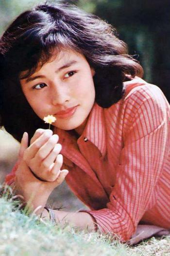 為生兒子拒絕治癌！41歲女星丟下丈夫孩子離世　讓好友「至今無法釋懷」：真是紅顏薄命