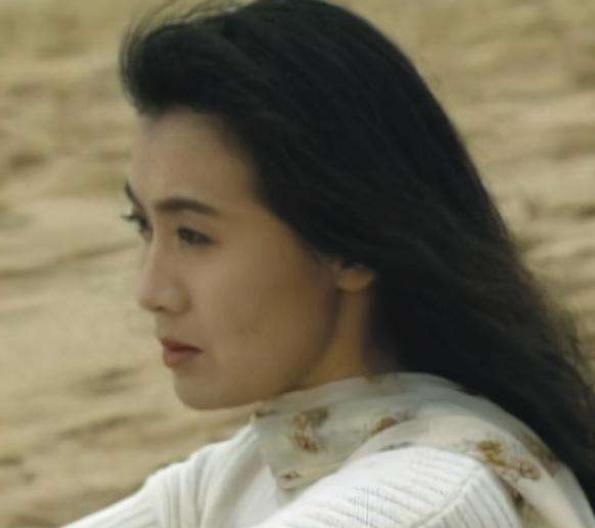 為生兒子拒絕治癌！41歲女星丟下丈夫孩子離世　讓好友「至今無法釋懷」：真是紅顏薄命