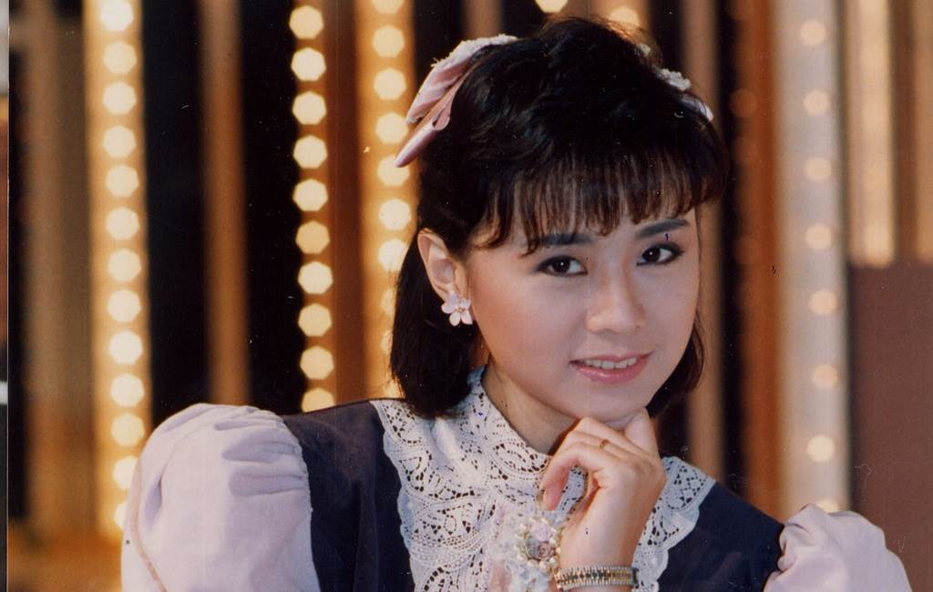 永遠的玉女！「婚後住億元豪宅」私下節儉成慣　「樂當樸素媽」封麥28年拒復出
