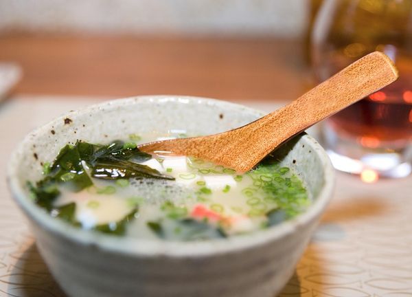 台灣人愛喝湯！到底該「飯前喝？還是飯後喝？」　「醫揭一習慣」恐患胃癌：很多人誤犯
