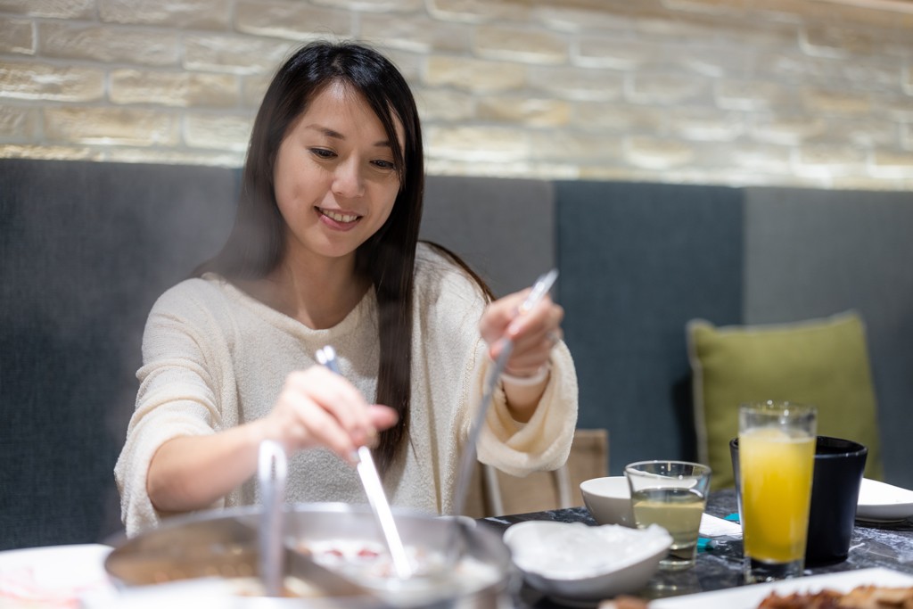 台灣人愛喝湯！到底該「飯前喝？還是飯後喝？」　「醫揭一習慣」恐患胃癌：很多人誤犯