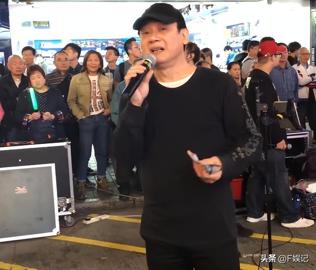 同學是梁朝偉！資深綠葉「入行40年遲遲紅不了」轉行做生意　「一夕虧損上百萬」破產重頭來過