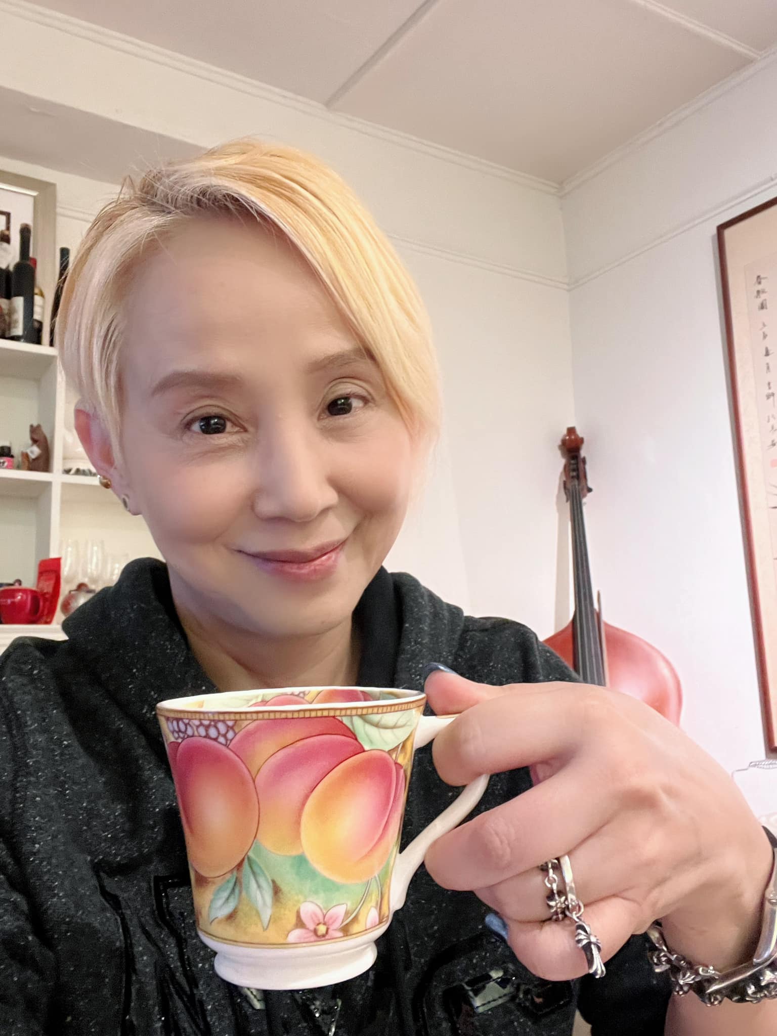 花2千萬換自由！資深女星離婚後「仍包辦前夫機票食宿」　「前夫多添兒女」她只求兒子快樂長大