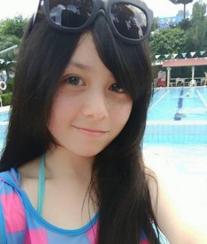 22歲童星爆包養！對話超鹹濕「嬌喊幫乾爹服務」求5萬金援　男友是牛郎「她被拖進廁所痛扁」內幕曝光