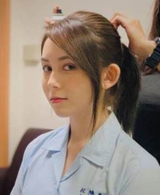 22歲童星爆包養！對話超鹹濕「嬌喊幫乾爹服務」求5萬金援　男友是牛郎「她被拖進廁所痛扁」內幕曝光