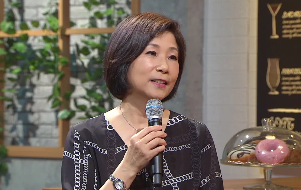 未婚當媽！資深女星「被迫扛千萬債」斜槓銷售討生活　方季惟「霸氣全買單」數十年未間斷