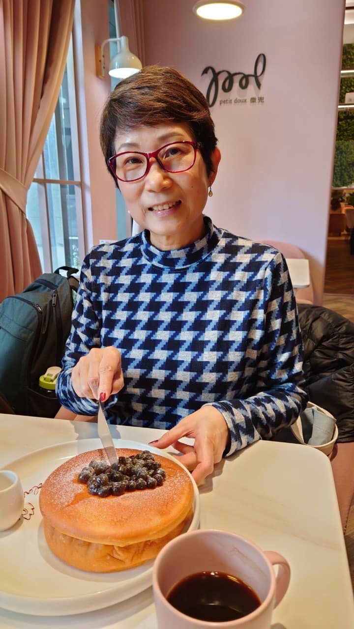 未婚當媽！資深女星「被迫扛千萬債」斜槓銷售討生活　方季惟「霸氣全買單」數十年未間斷