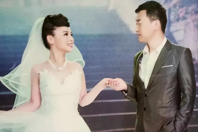 被剝奪光明！盲人女歌手成名「拒拋棄農村尪」還替婆婆買房　被尪1舉動暖哭「倒貼千萬也要嫁」