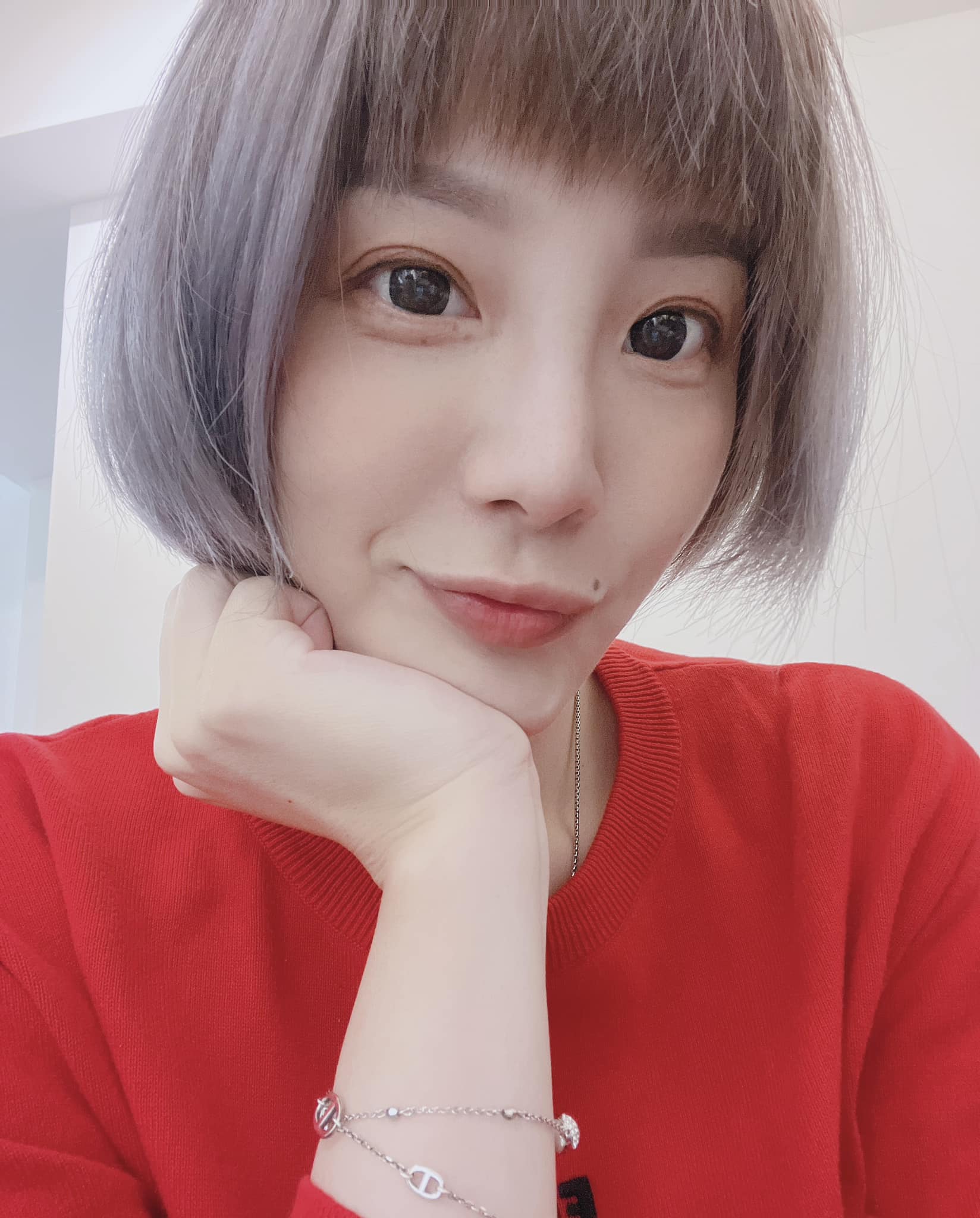 倒數20天臨盆！郭婷筠拍「絕美孕婦寫真」一轉身大開叉美翻　「自爆只胖5公斤」肚子藏超深