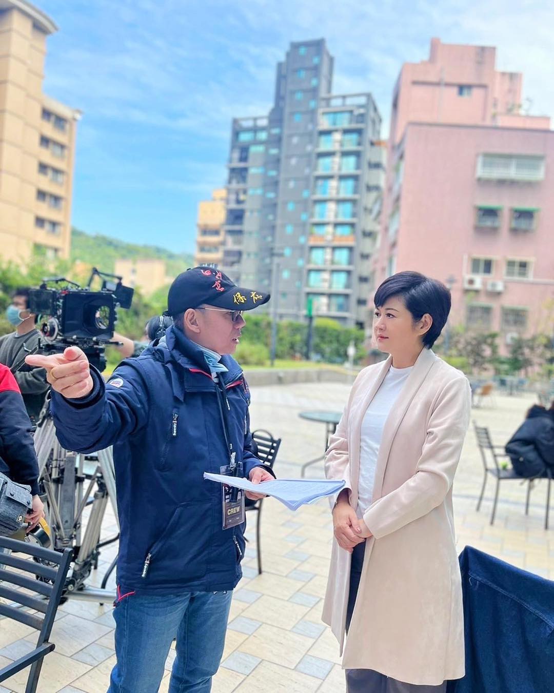 崔佩儀兒子返台了！赴美求學1年「貝克宇蛻變成熟大男孩」　「當媽喜悅藏不住」結束偽單身生活