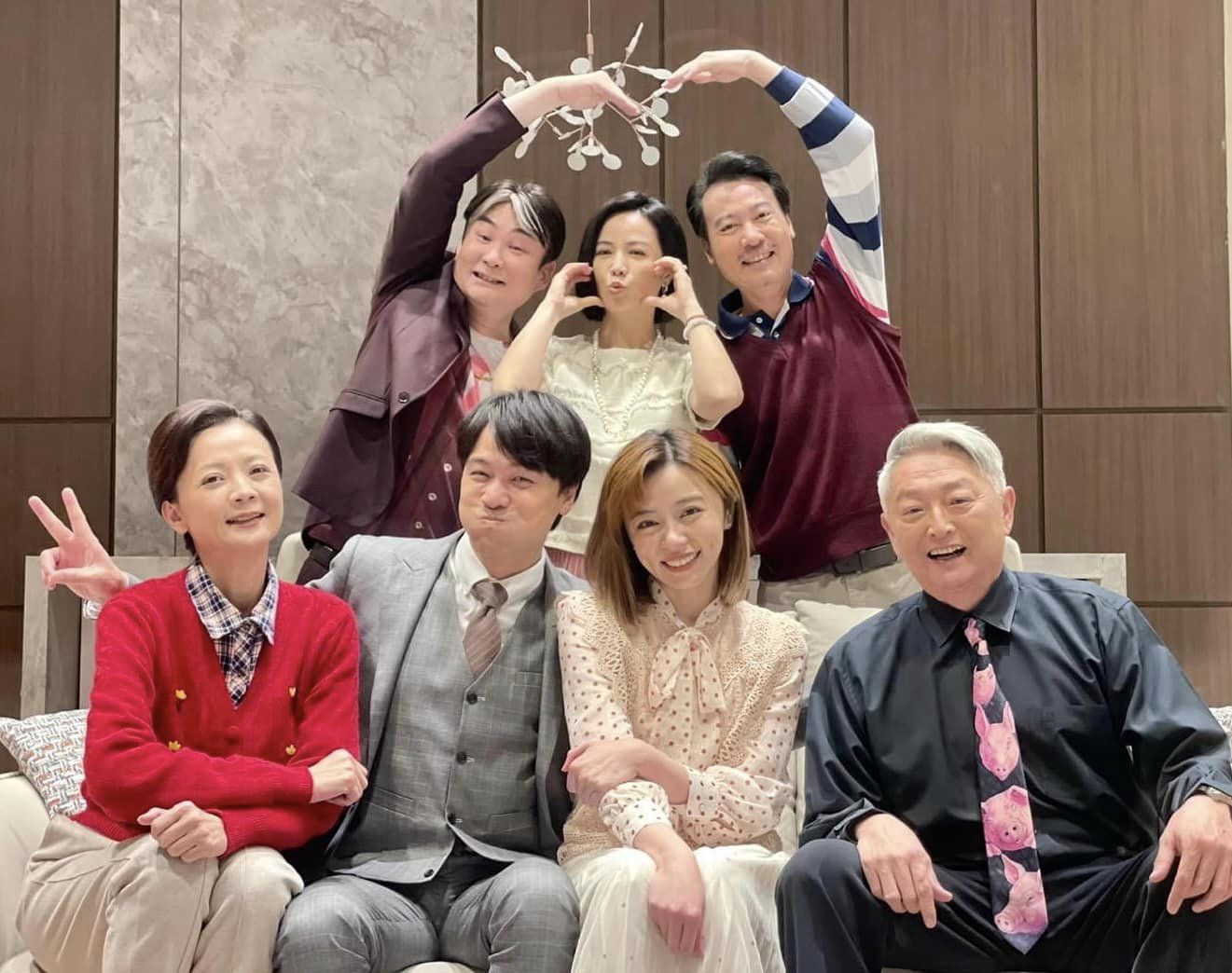 合體演夫妻！李國超「隔20年再拍八點檔」一口破台語　「甜曝愛妻暖舉」網讚：早該娶回家
