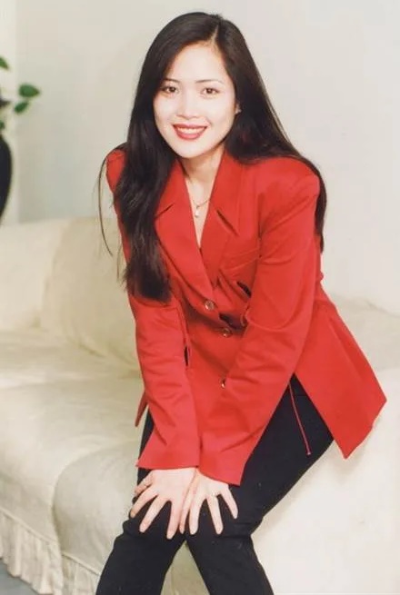 42歲嫁做人婦！女星「息影12年相夫教子」樂當兩岸夫妻　「重新回歸八點檔」自詡是新人