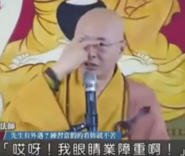 她無聊玩「皮卡丘照鏡子」遊戲　網友一看「發現毛骨悚然亮點」嚇得留言：別玩了快逃！