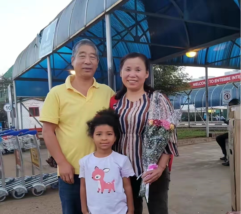 女高材生「戀上黑人留學生」!不顧家人反對遠嫁非洲 婚後才知「對方身份不一般」:高攀了