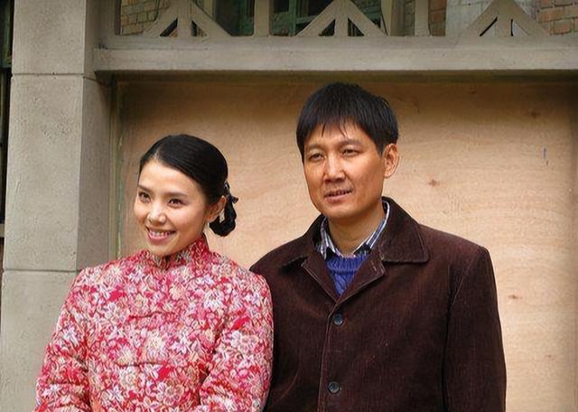 一線男星51歲辭世！結縭20年遺孀「心被掏空」瞬間老了10歲　「靠女兒開導」近況曝引鼻酸
