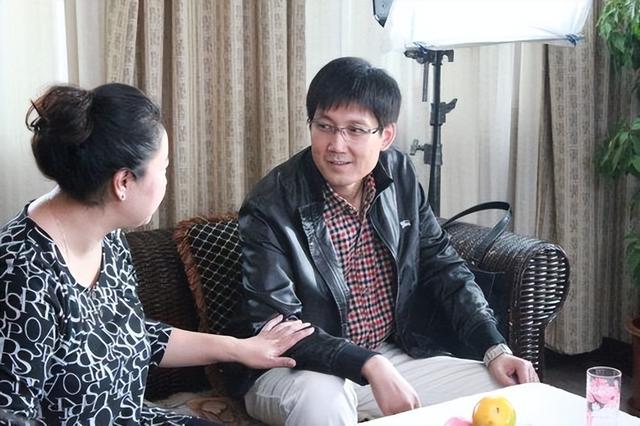一線男星51歲辭世！結縭20年遺孀「心被掏空」瞬間老了10歲　「靠女兒開導」近況曝引鼻酸