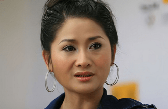 搭檔劉德華爆紅！女星「點名30導演潛規則」揭開娛樂圈遮羞布　「被封殺20年」宣告即將復出