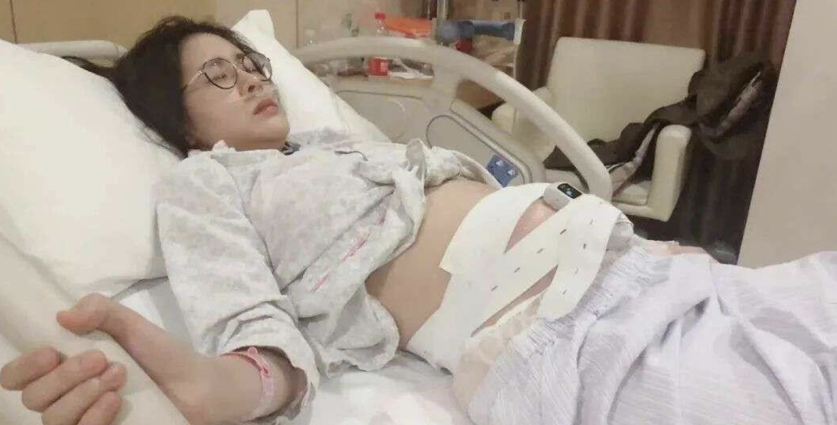 不要名分只要孩子！資深女歌手「巔峰期未婚生女」   看似卑微實則是「最大贏家」：聰明的選擇