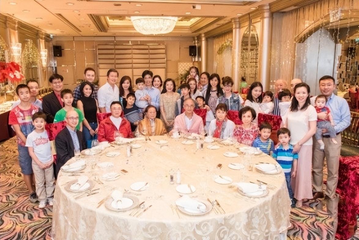 丈夫留給她600億！3女6兒「都是有錢人」卻對簿公堂　　今103歲「長壽卻不快樂」