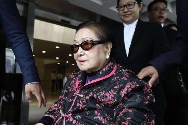 丈夫留給她600億！3女6兒「都是有錢人」卻對簿公堂　　今103歲「長壽卻不快樂」