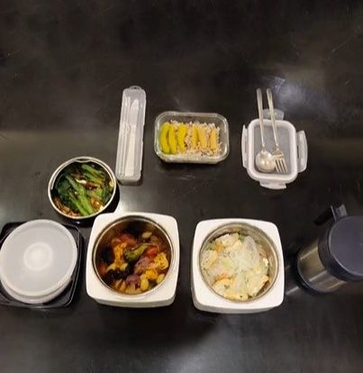 法號慧果居士！劉德華「在台皈依佛門」師父是已故的他　茹素10多年「開金嗓結善緣」主動回報師恩