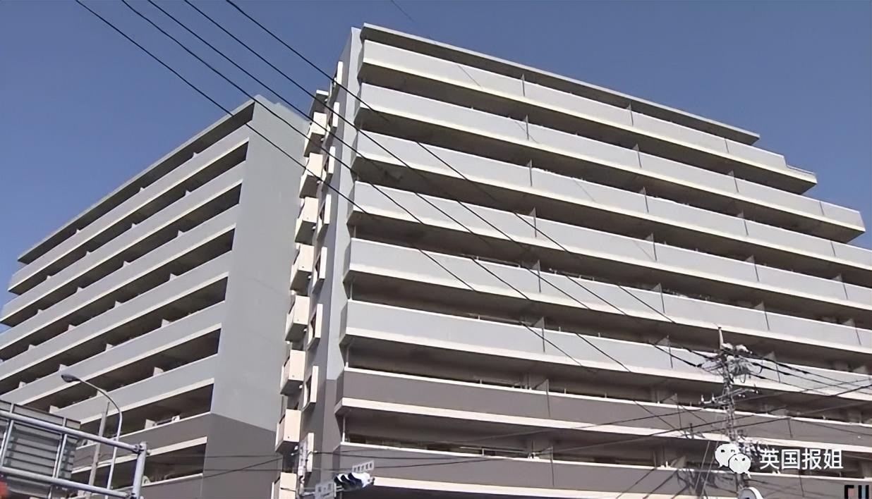 2名女高中生相約輕生！開直播「手牽手從樓頂躍下」轟動全網　悲劇「背後原因被扒出」讓人震怒