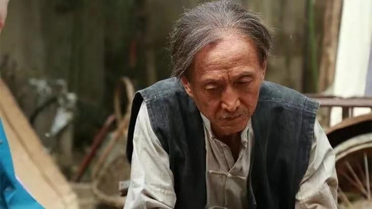 大病一場後！6旬夫妻「賣房湊310萬」任性自駕游　剛開始很瀟灑「三個月不到」痛悔不已