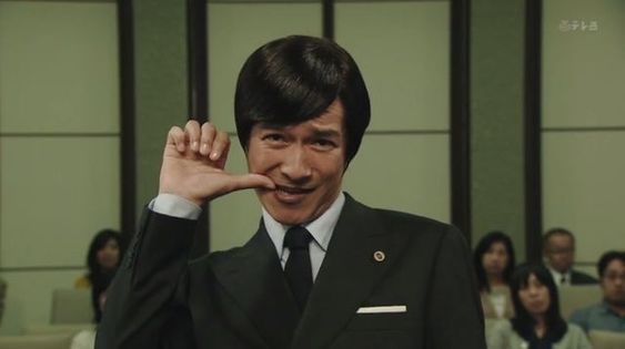 交往3個月就結婚！47歲資深女星「嫁高學歷大咖演員」　私下卻超節儉「騎腳踏車外出購物」