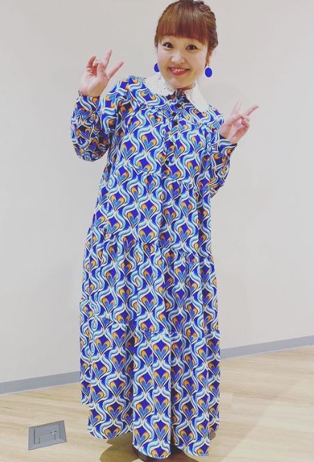 3歲愛女患腦麻！知名女諧星「笑容背後藏悲傷」緊牽孩子手　每天努力復健「照片曝光暖哭萬人」