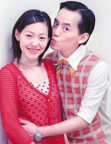 曾脫口想嫁!小S爆「下跪黃子佼」求對方答應 最後崩潰痛哭「假裝的也可以」揭當年內幕