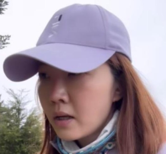謝忻驚傳爬山失聯！她拍影片求救「心臟快不行了」跪趴在地　山友氣炸「她一開始就鬧事」：全團被她拖累