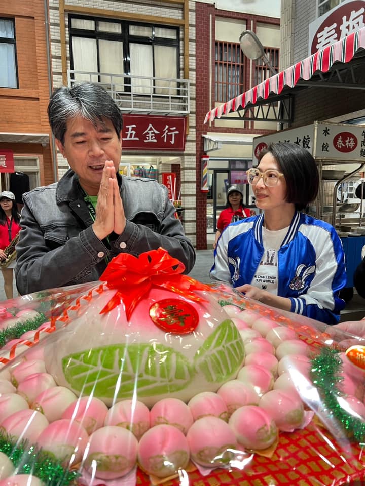 被侯怡君出賣！蕭大陸親眼目睹「超豪華排場」嚇到：預習葬禮　「後面還有驚喜」感動到永生難忘