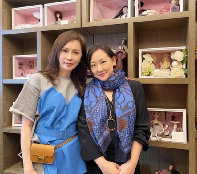 厲害！港女星曾住公屋靠實力打入上流圈，二婚嫁富商再享奢華生活