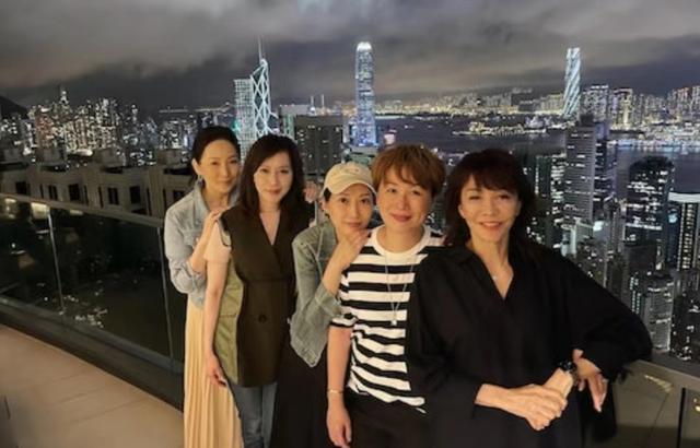 厲害！港女星曾住公屋靠實力打入上流圈，二婚嫁富商再享奢華生活