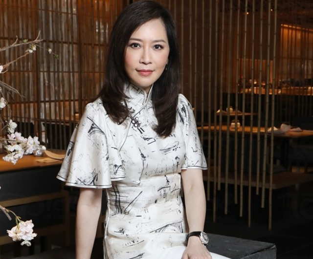 家貧擠出租房！名主持人立志「要讓父母過好日子」白手起家買孝親房　「10年後房屋出售」翻身成億萬富婆