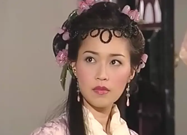 家貧擠出租房！名主持人立志「要讓父母過好日子」白手起家買孝親房　「10年後房屋出售」翻身成億萬富婆