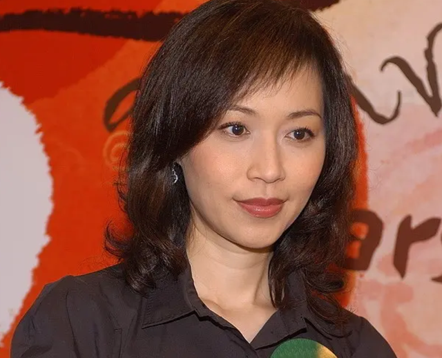 家貧擠出租房！名主持人立志「要讓父母過好日子」白手起家買孝親房　「10年後房屋出售」翻身成億萬富婆