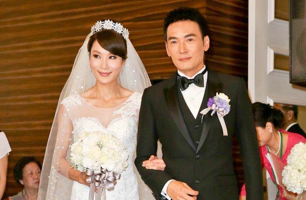 前妻是本土女星！55歲第一小生「兩次失婚後」突留一頭長髮　「四處接商演」淡出多年洩近況