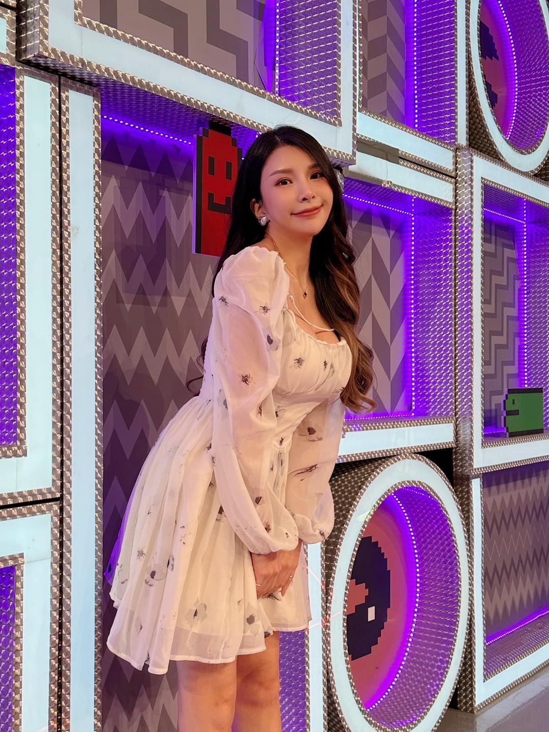 獨自養女兒！40歲單親女星「還要照顧失智父」月燒11萬　感慨「淚都流乾了」努力跑通告撐家計